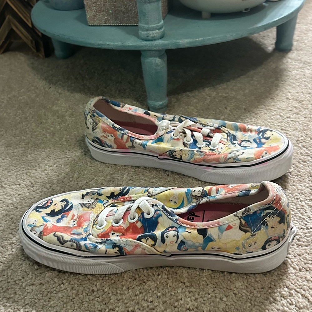 Vans Disney Princess Authentic sneakers Disney princess Canvas Women 6.0 Men 4.5